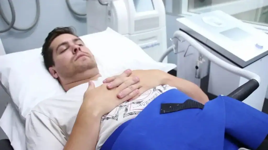 Transforming Bodies: Celebrity Success Stories and the Truth Behind Body Contouring 2 Image of male having body contouring Essex treatment